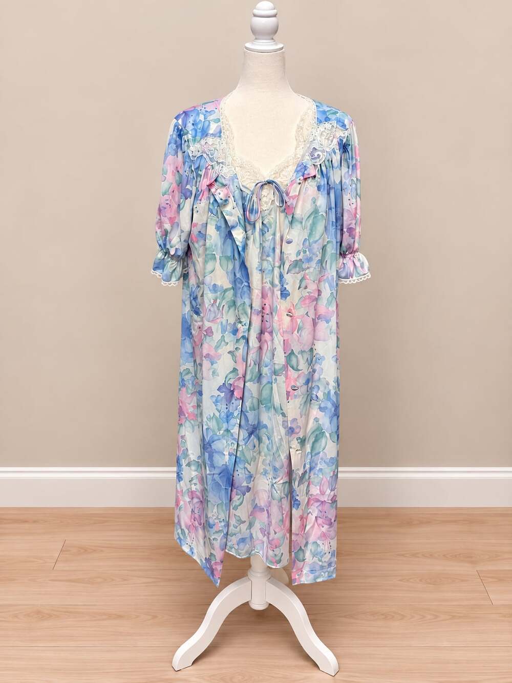 Vintage Lorraine Pastel Floral Nightgown And Robe Set Large L